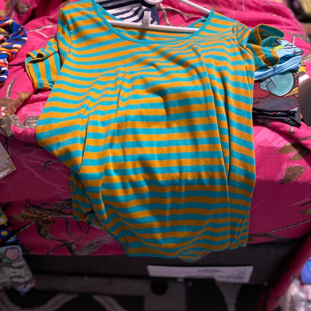 Lularoe Classic T